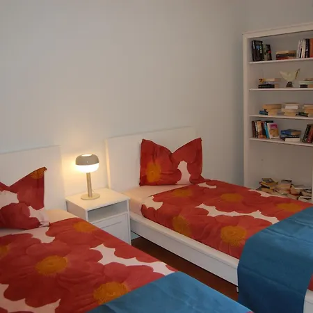 Charmante Mit 4 Schlafzimmer, Wlan Und Zentralheizung Santa Barbara de Nexe