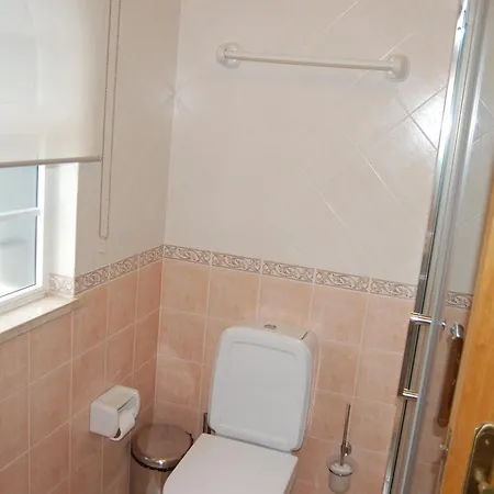 Holiday home Charmante Mit 4 Schlafzimmer, Wlan Und Zentralheizung *